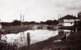 he 1892 steel swing bridge at Merrickville