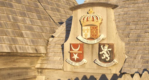 The coats of arms over the gateway.