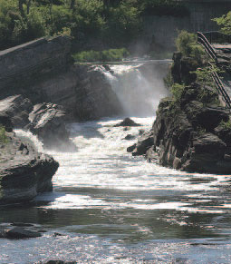 Hogs Back is the location of a spectacular set of waterfalls