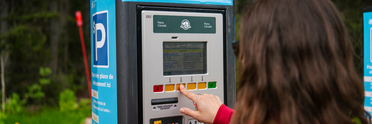 parking in the lake louise area