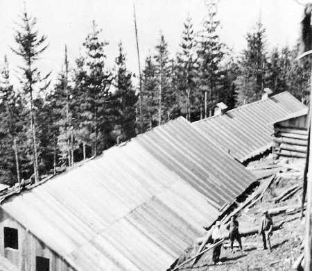 Buildings, Mount Revelstoke Internment Camp, 1915